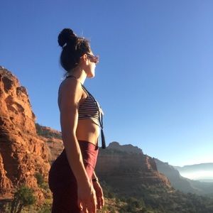 Meet your Posher, Holly